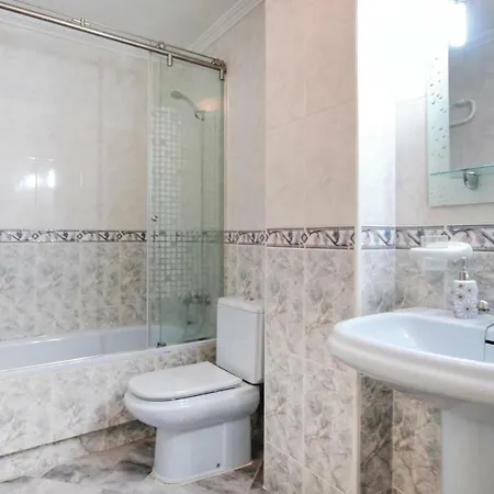 Two-bedroom In Apartamento